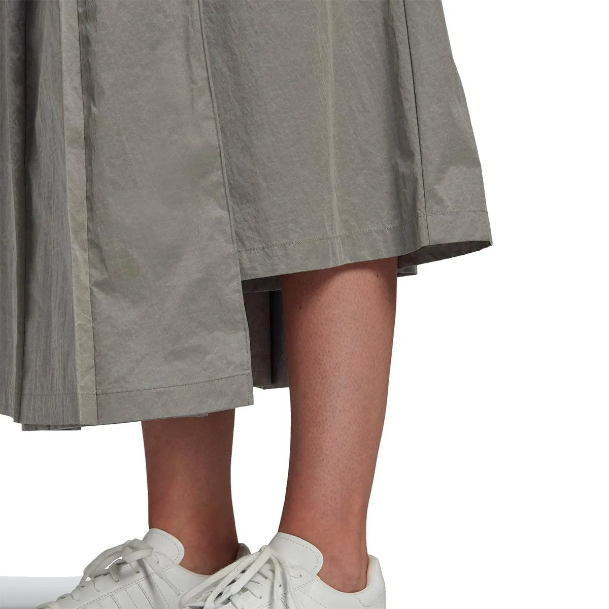 CH1 Track Skort 'Burnished Silver'