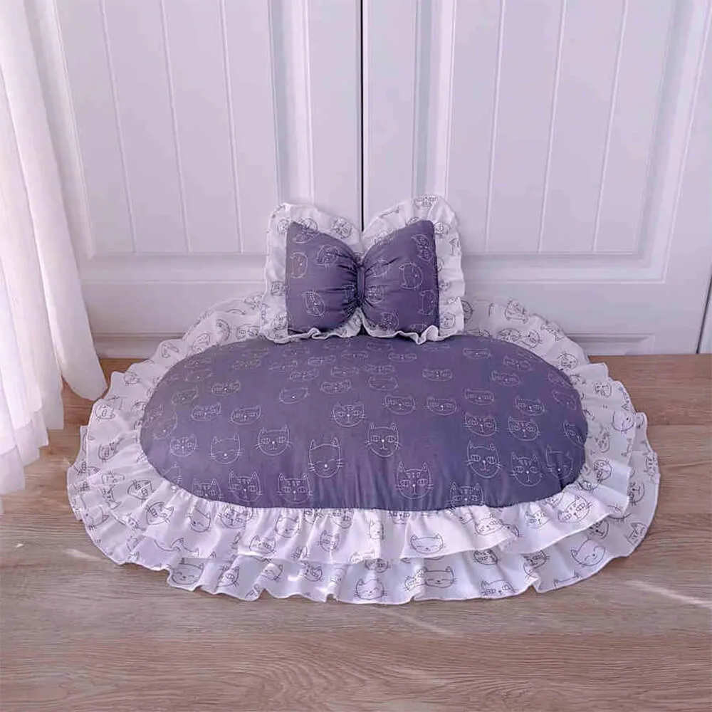 Cute Princess Ruffle Trim Removable Oval Cushion Dog Bed