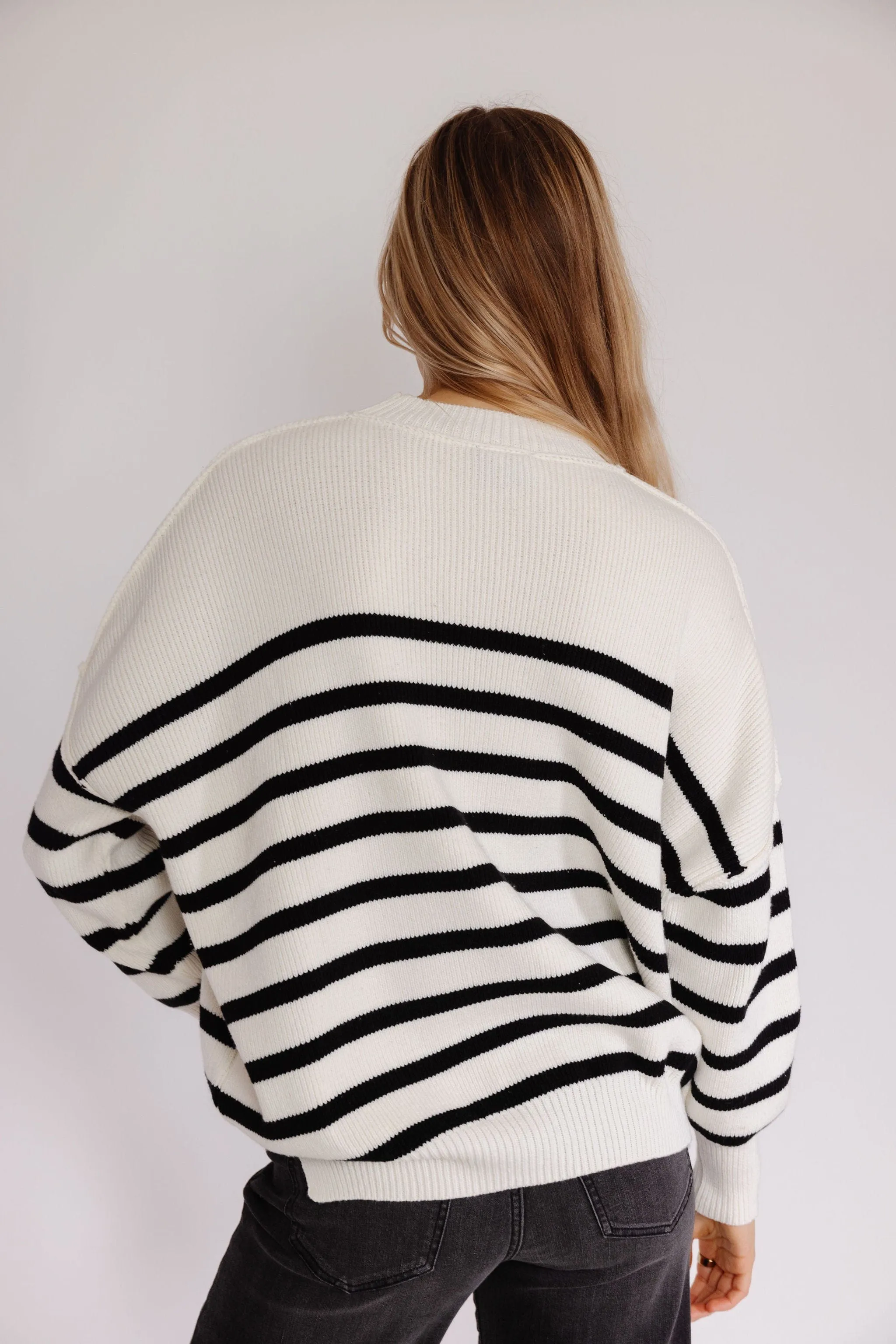 Dexter Sweater in White/Black