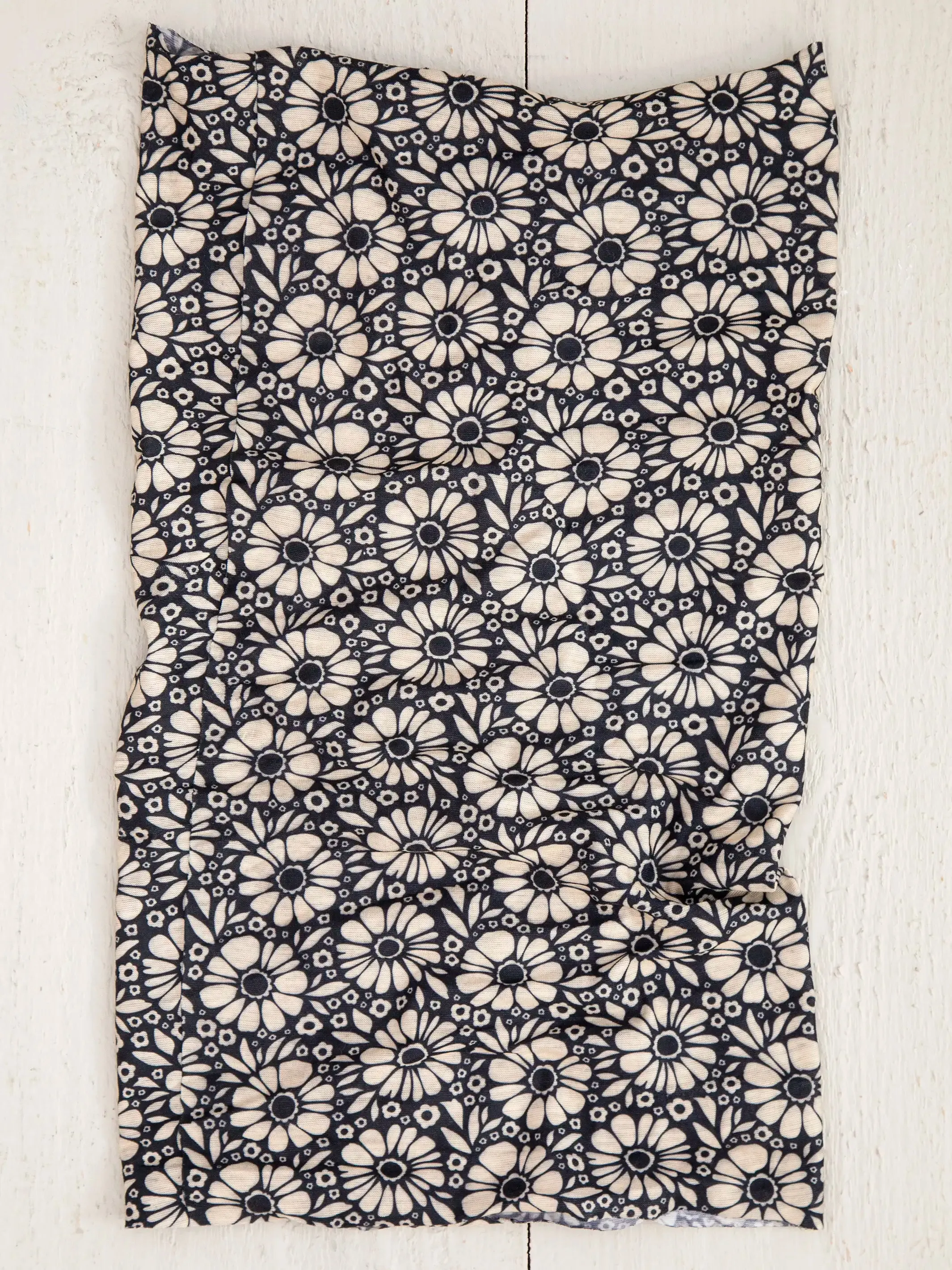 Full Boho Bandeau® Headband - Black White Daisies