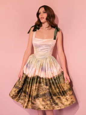 LABYRINTH™ Renaissance Dress in Labyrinth Watercolor Print