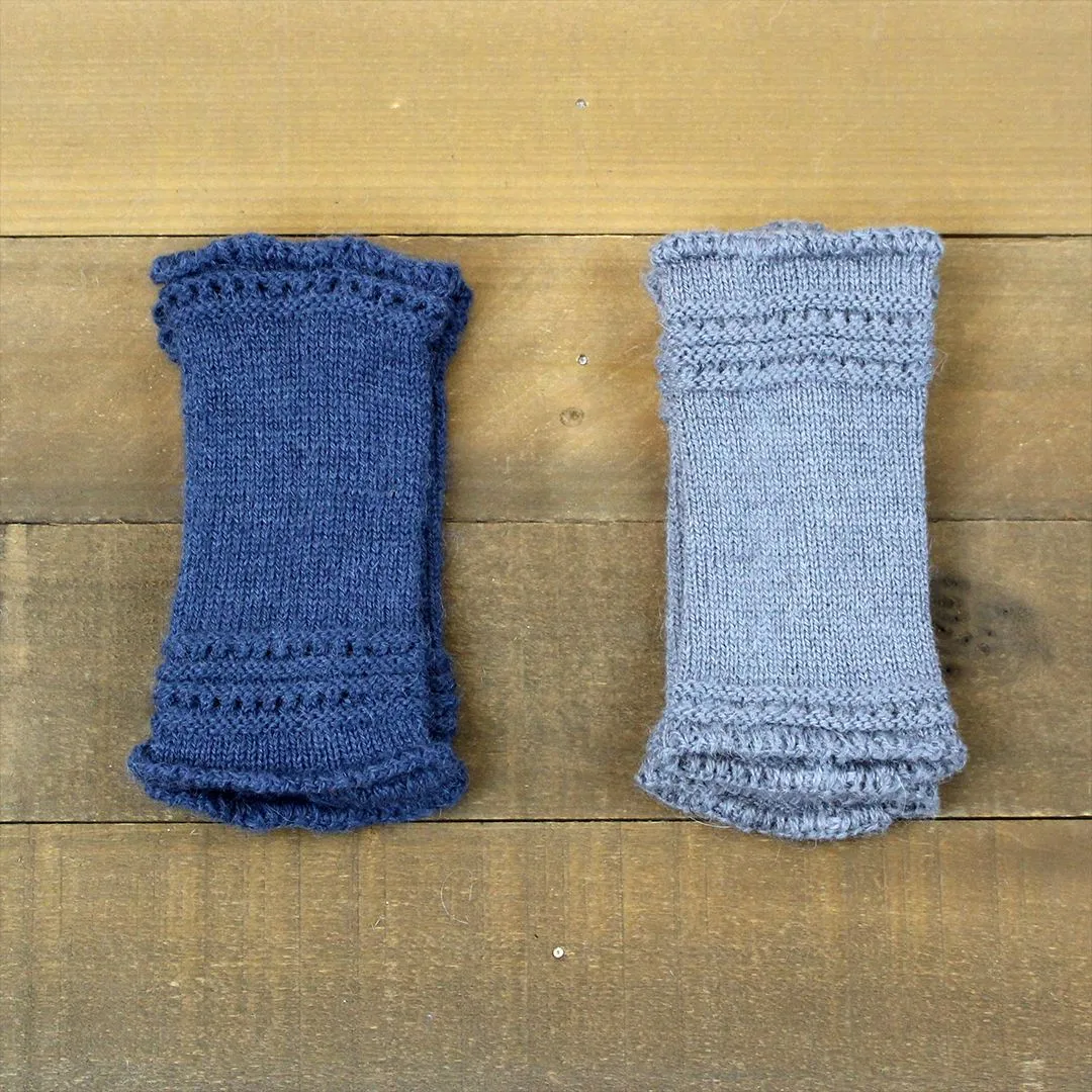 NEAFP Alpaca Eyelet wrist warmers